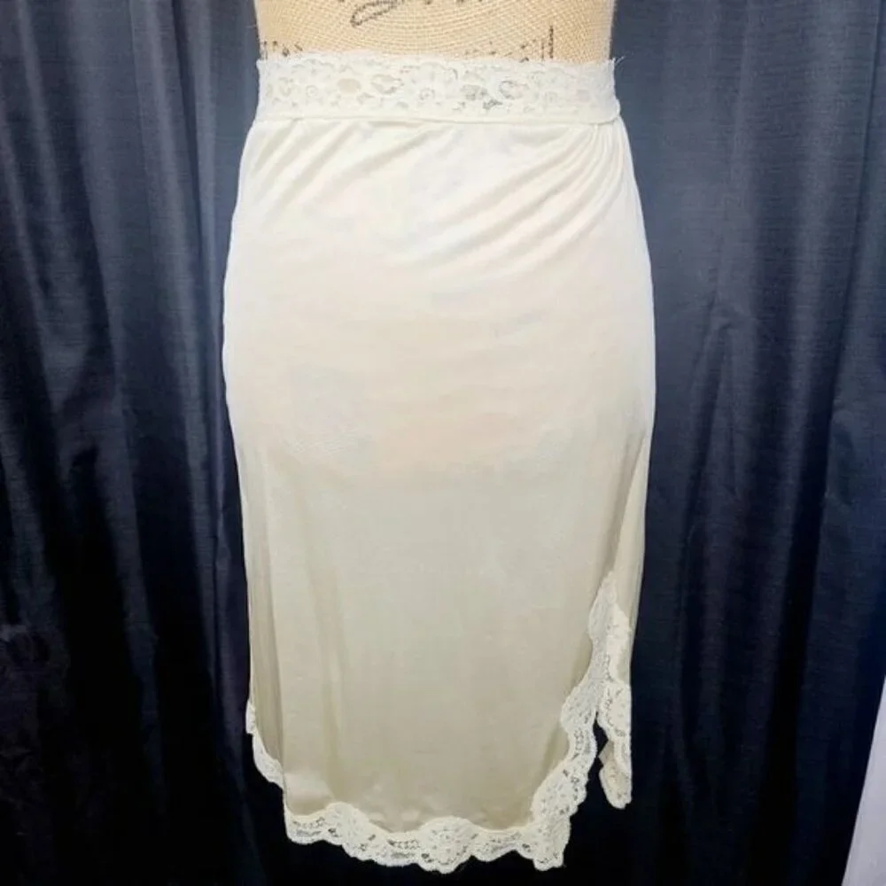 Vintage Ivory Lace Applique Half Skirt Slip - Picture 1 of 16